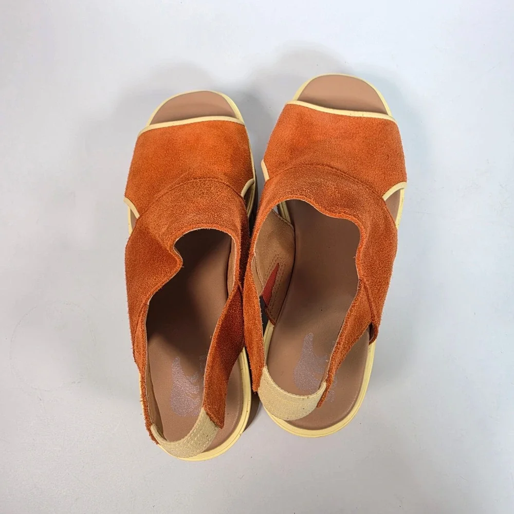 SOREL Joanie III Slingback Wedge Sandals Women's 8.5 Orange Suede Chunky Retro